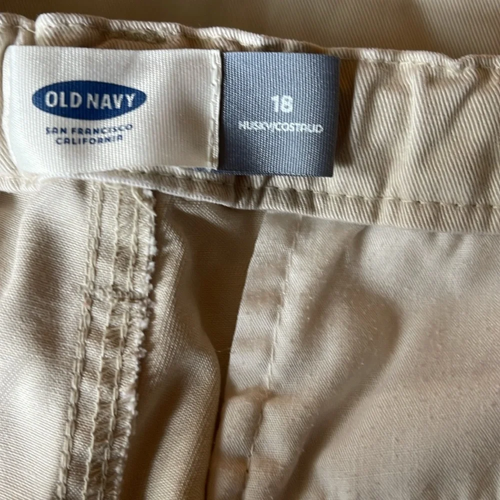 Old Navy Uniform khaki shorts with adjustable waist band. 18 Husky. (3 pairs)